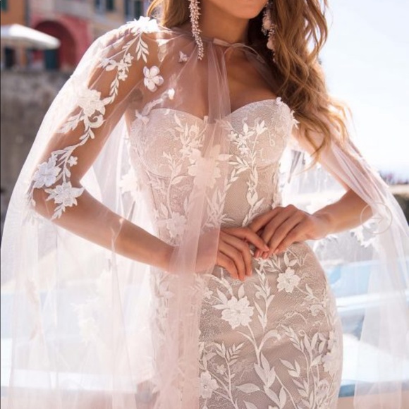 Ange Etoiles Dresses & Skirts - Ange etoiles bonita bridal wedding cape